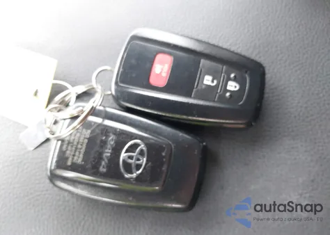 2020 Toyota Rav4 Xle from USA, damaged, VIN 2T3P1RFV3LC069589